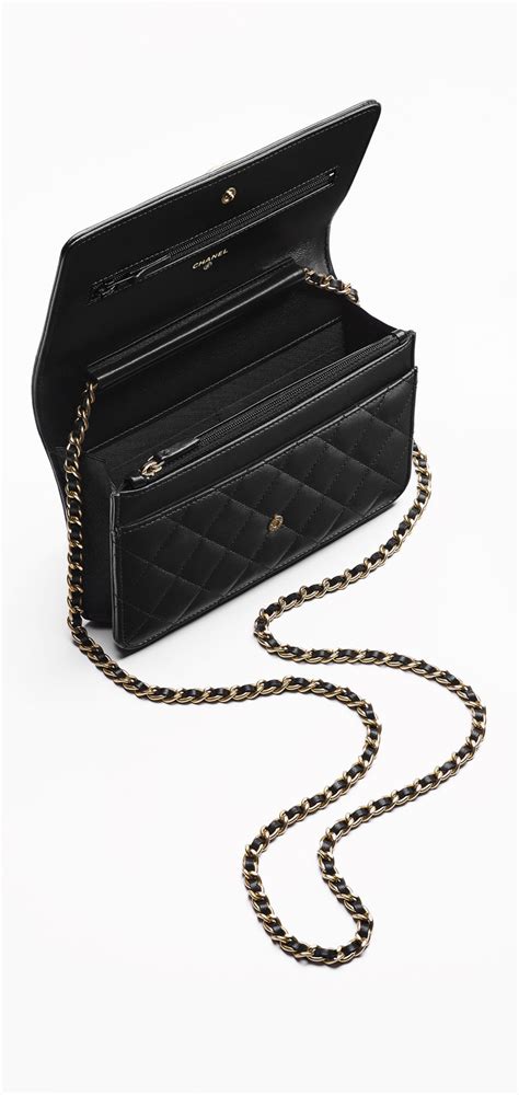 chanel boy wallet on chain singapore|Chanel wallet on chain preis.